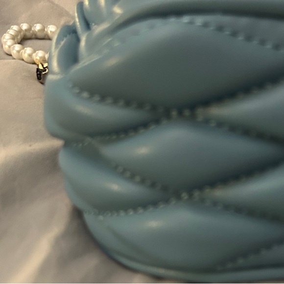 Badgley Mischka Quilted Messenger in Gorgeous Tiffany Blue NWT $149 Retail - Picture 3 of 10